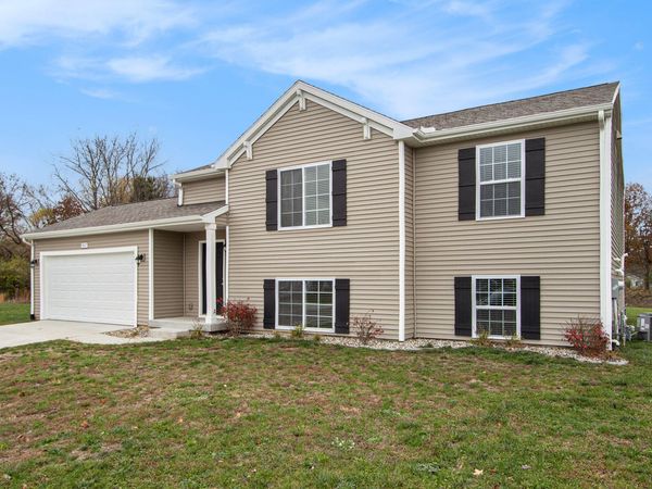 52011 Pulver Road, Three Rivers, MI 49093