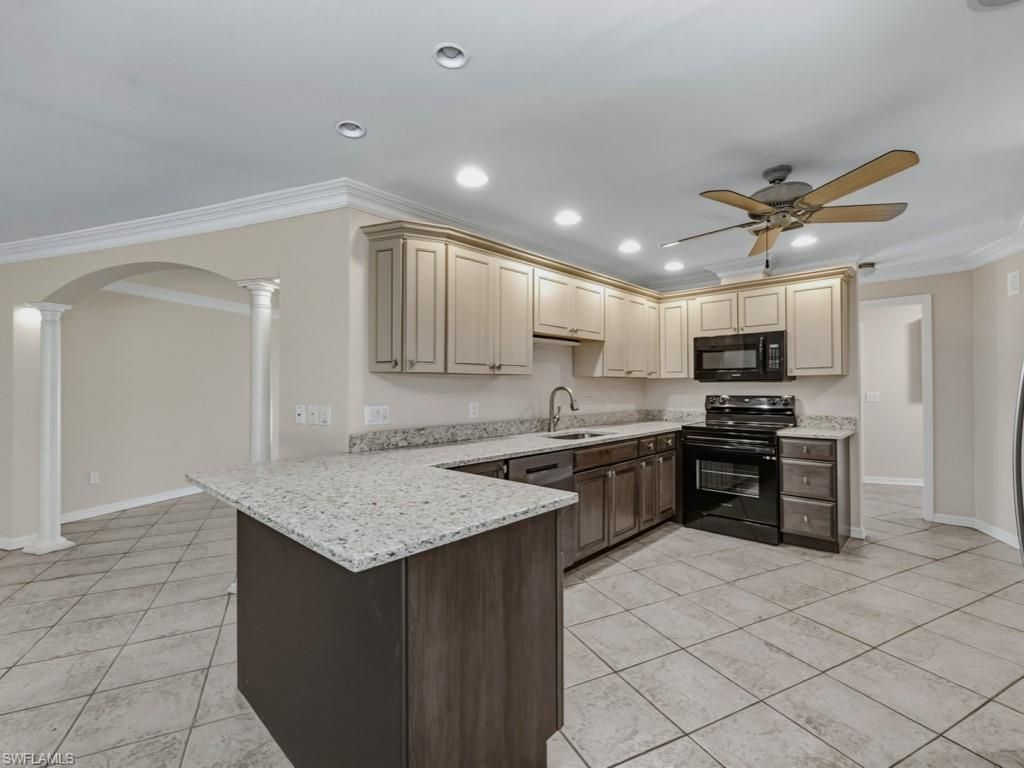 667 Park Shore Dr , Naples, FL 34103 Photo