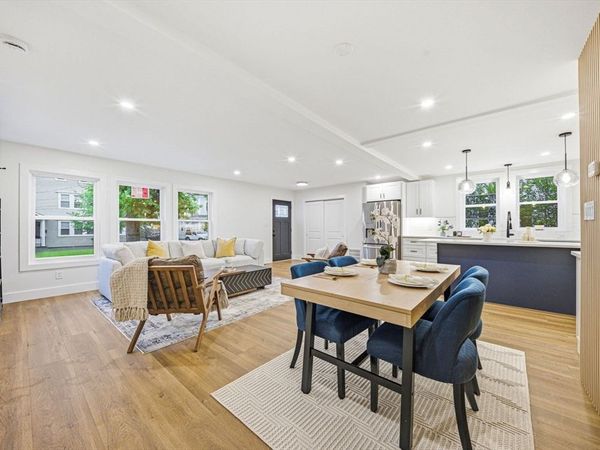 52 Rangeley Rd, Unit 52, Newton, MA 02465