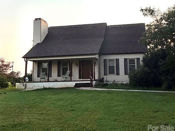 123 Valley Oaks Drive, Advance, NC 27006