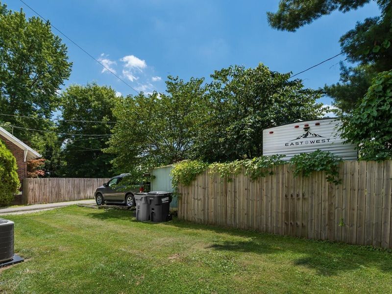 186 Montgomery Boulevard, New Concord, OH 43762 Photo 22