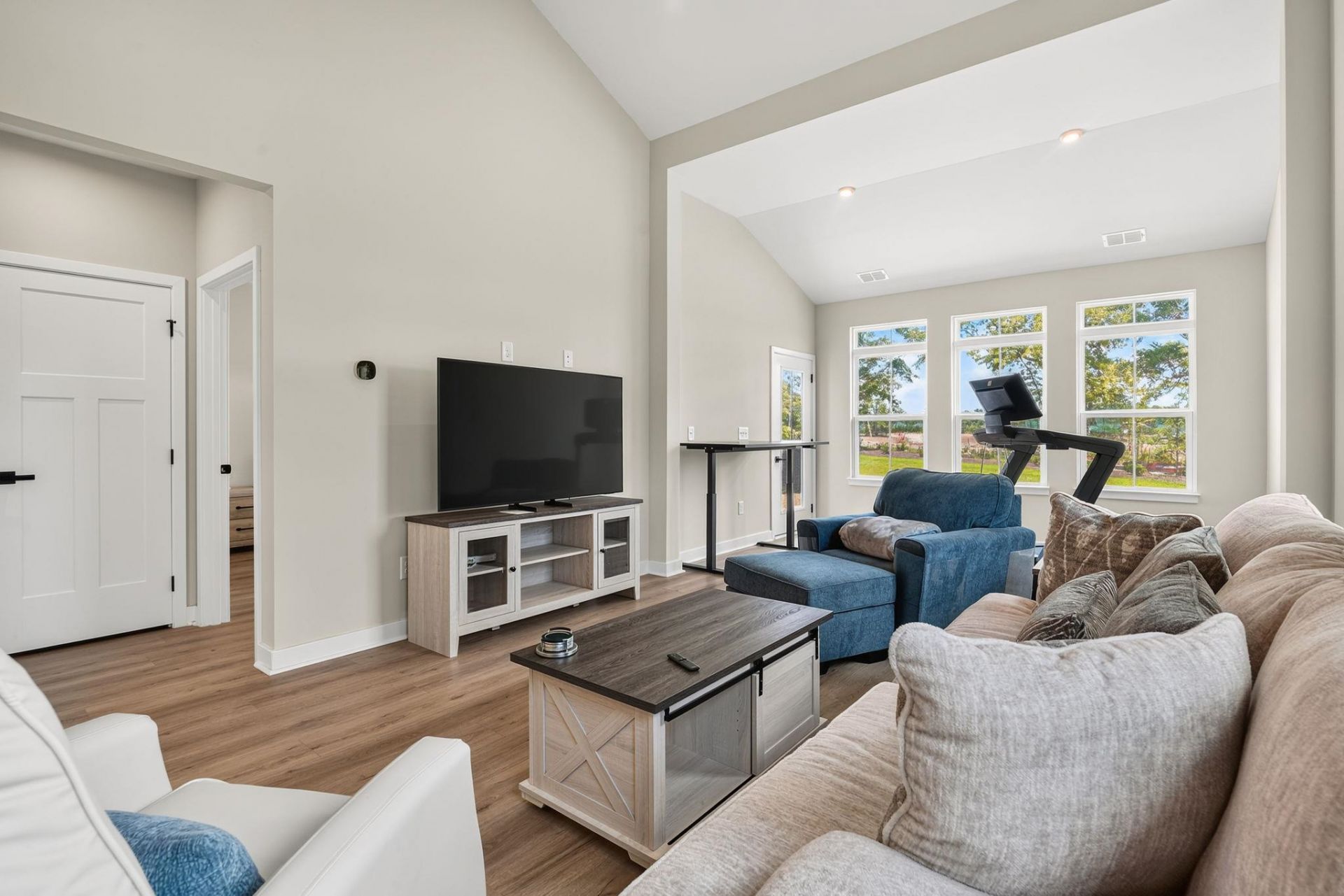 2524 Evander Dr.  Photo 14