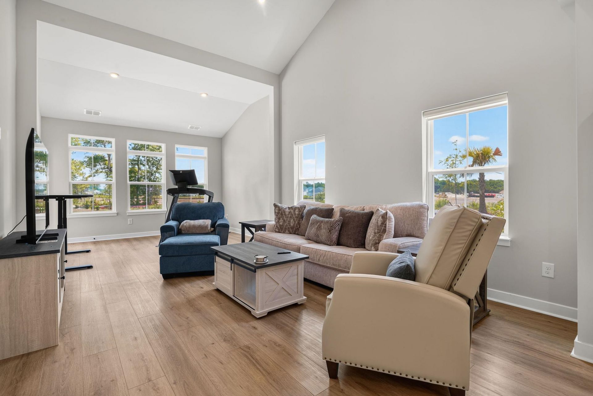 2524 Evander Dr.  Photo 15
