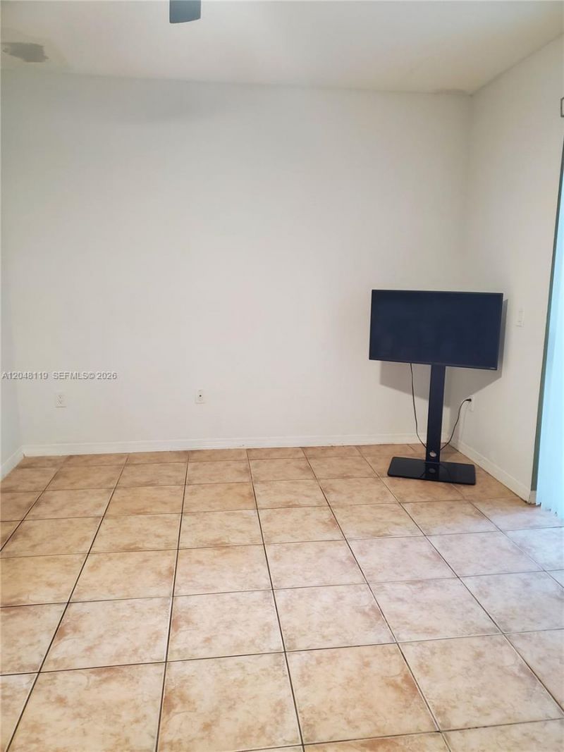 7834 Catalina Cir , Unit 7834, Tamarac, FL 33321 Photo