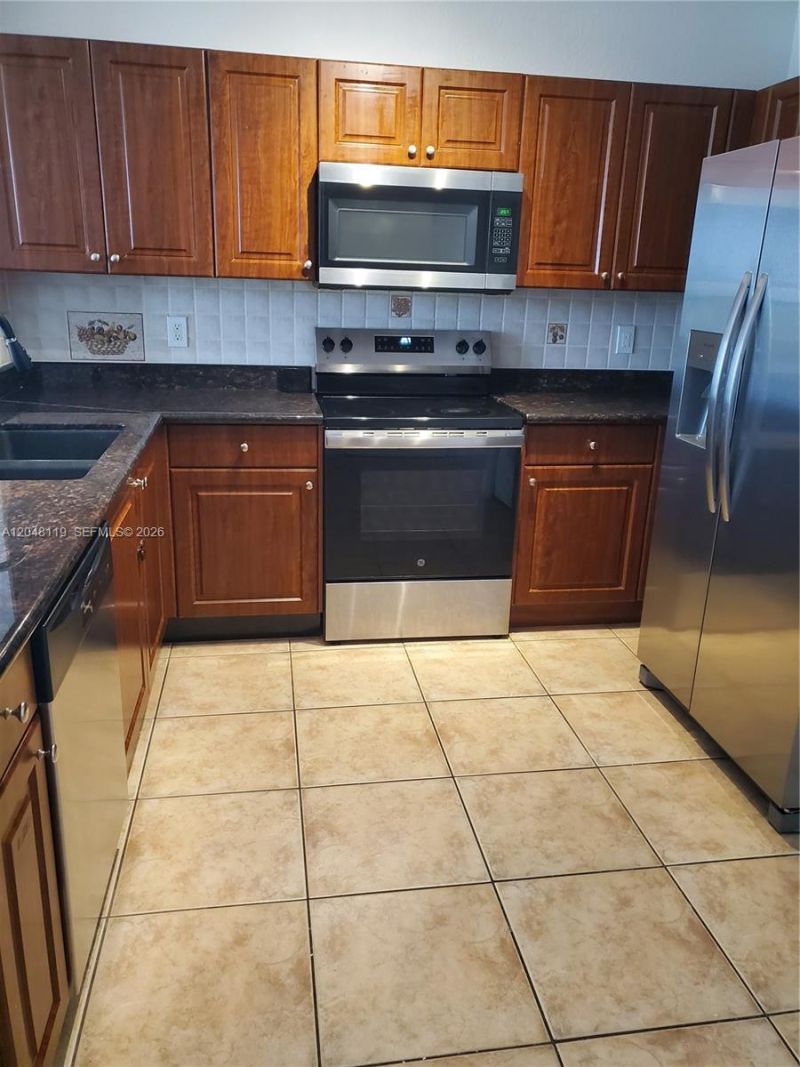 7834 Catalina Cir, Unit 7834, Tamarac, FL 33321 Photo