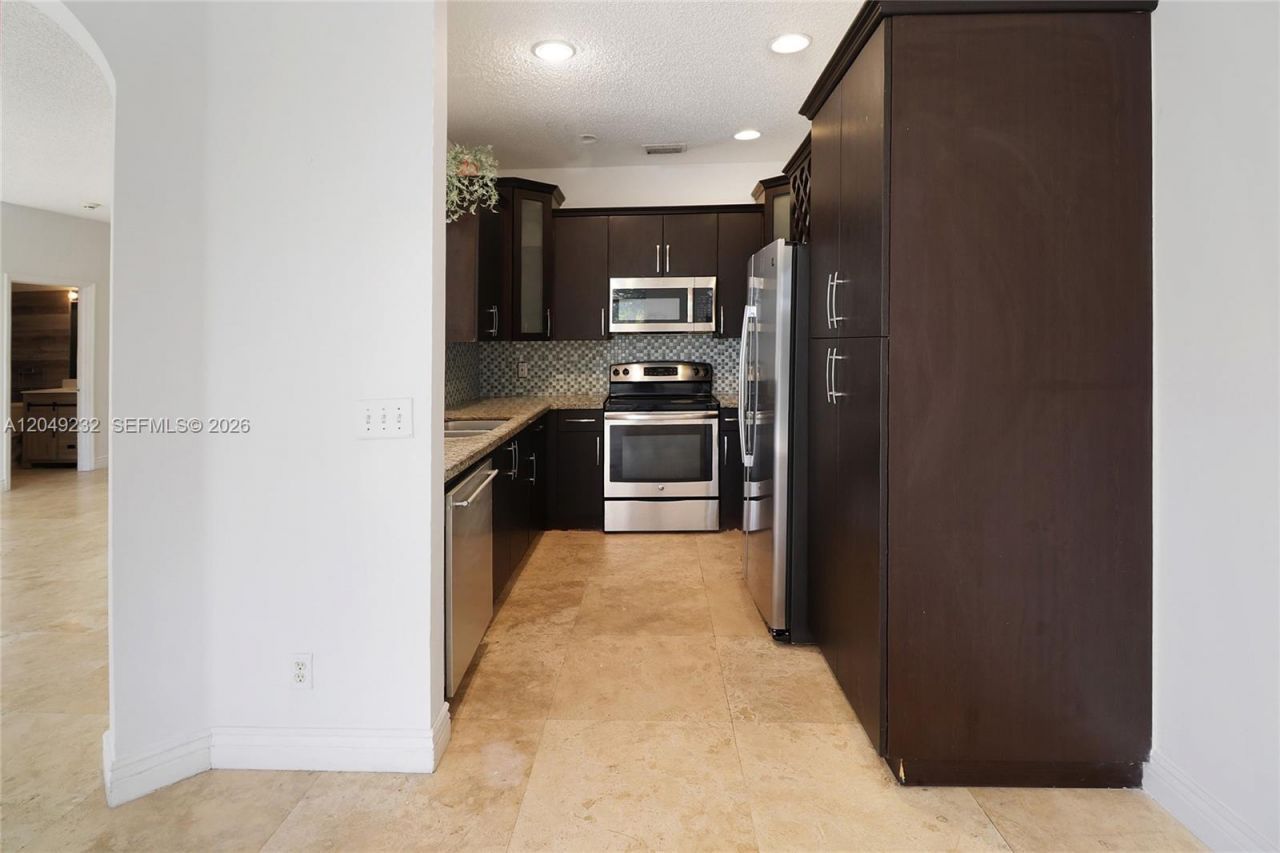 13212 NW 8th St, Unit 13212, Pembroke Pines, FL 33028 Photo