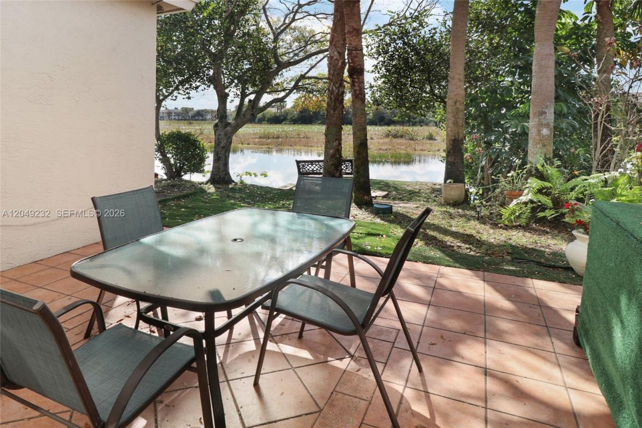 13212 NW 8th St, Unit 13212, Pembroke Pines, FL 33028 Photo