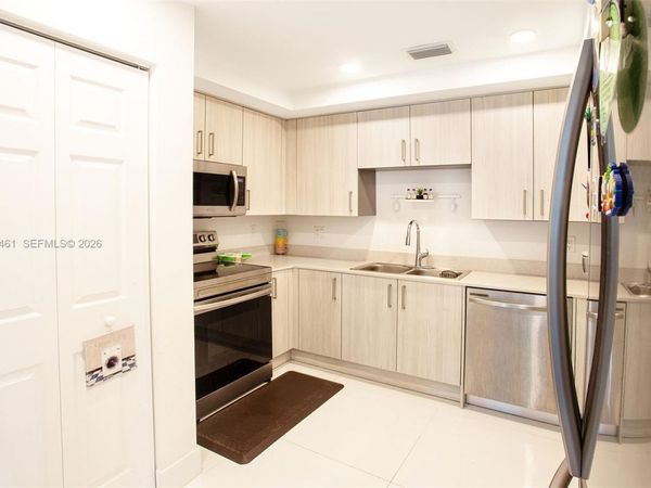10950 NW 82nd St , Unit 116, Doral, FL 33178