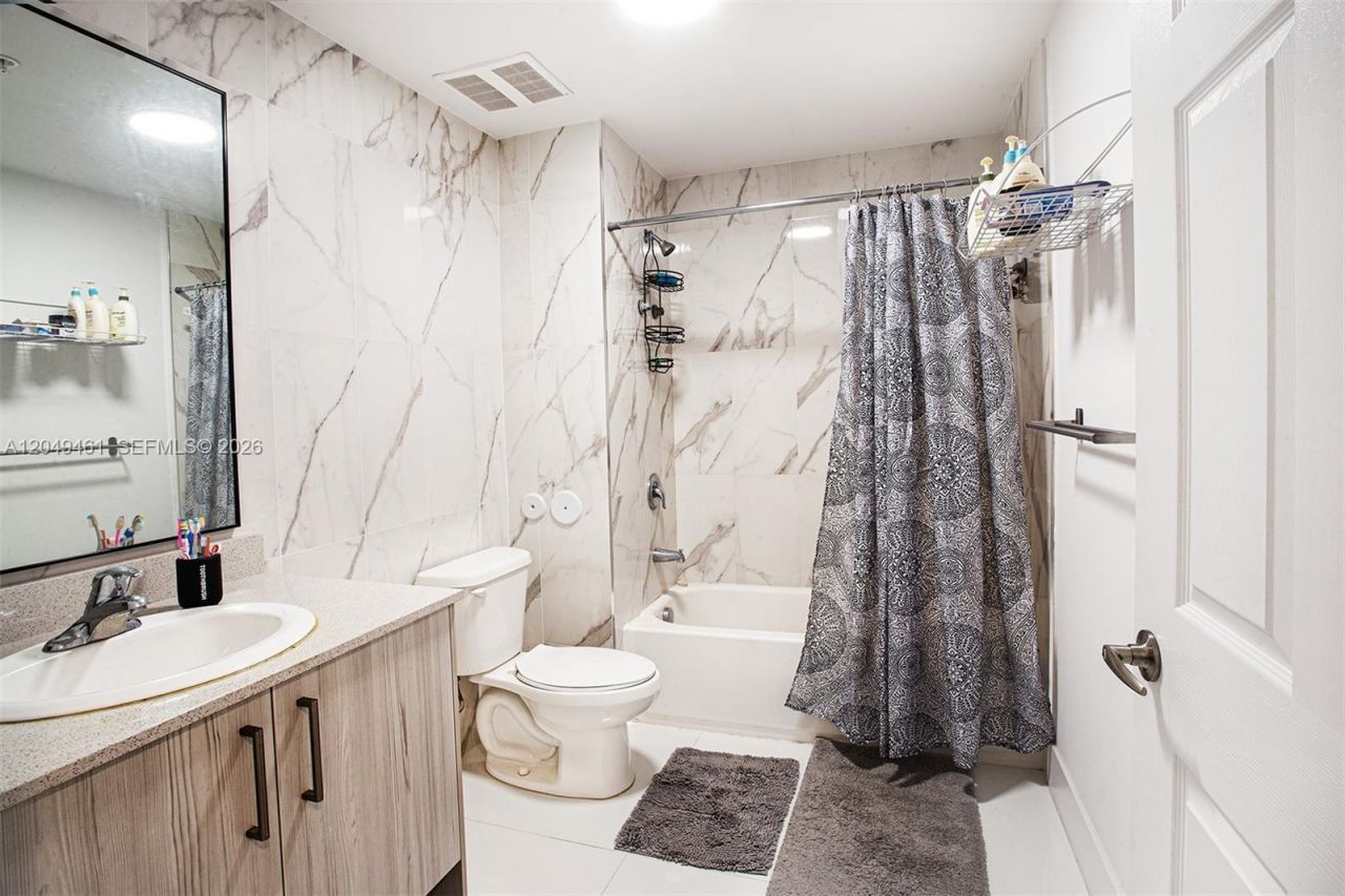 10950 NW 82nd St , Unit 116, Doral, FL 33178 Photo