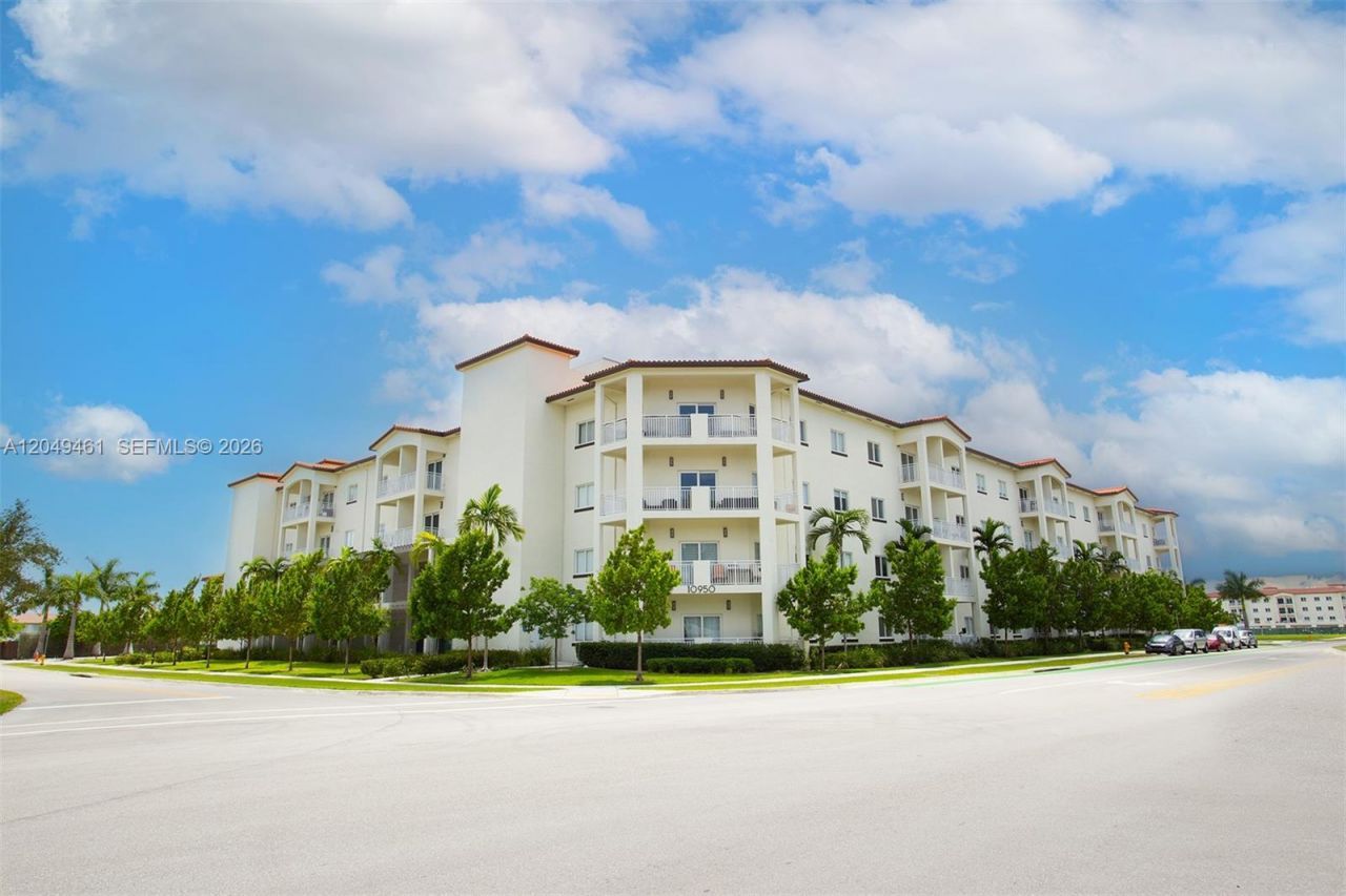 10950 NW 82nd St , Unit 116, Doral, FL 33178 Photo