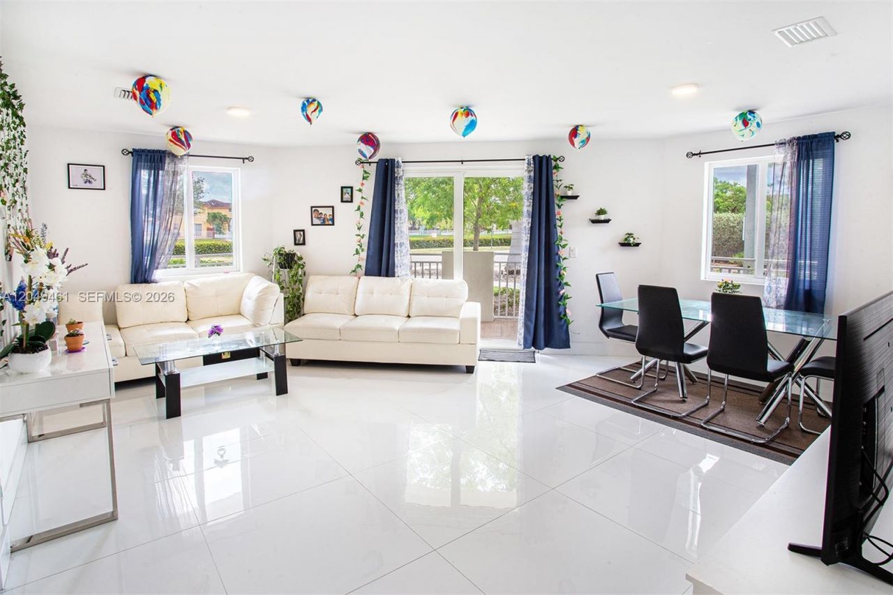 10950 NW 82nd St , Unit 116, Doral, FL 33178 Photo