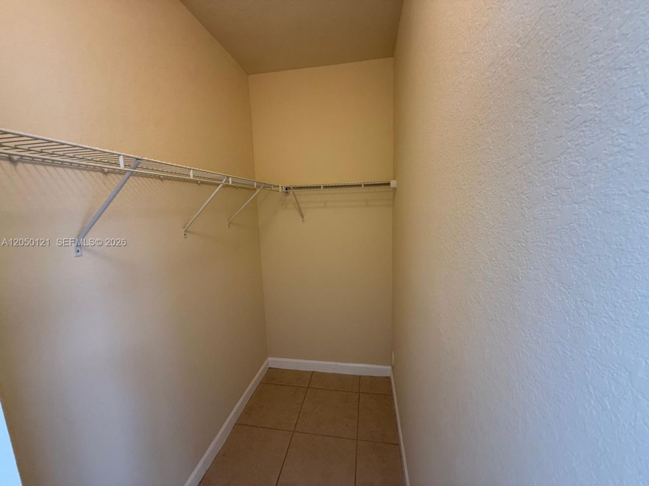 17021 SW 96th St , Unit STUDIO, Miami, FL 33196 Photo