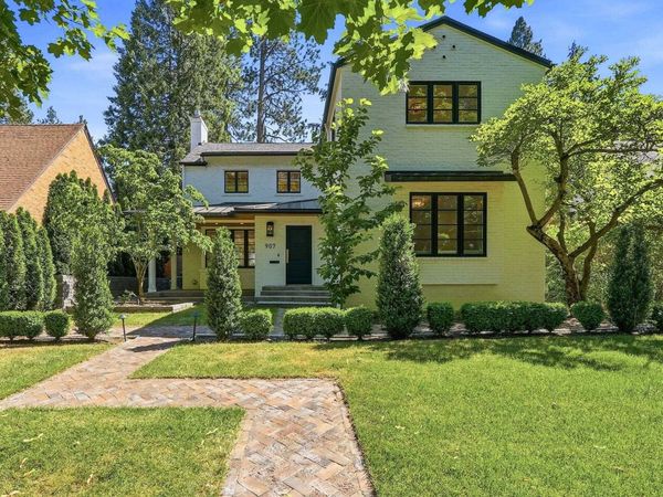 907 W 20TH Ave, Spokane, WA 99203
