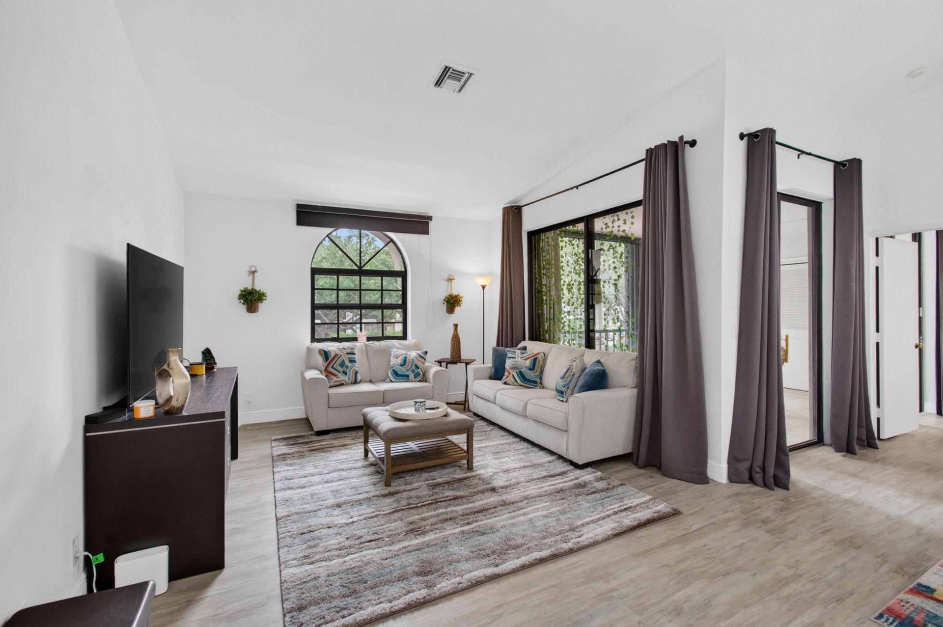 5450 Verona Drive, Unit P, Boynton Beach, FL 33437 Photo