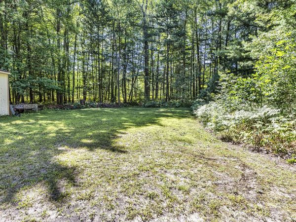 305 Huntington Road, Houghton Lake, MI 48629