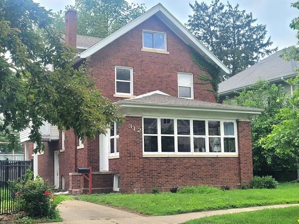312 W White Street, Champaign, IL 61820