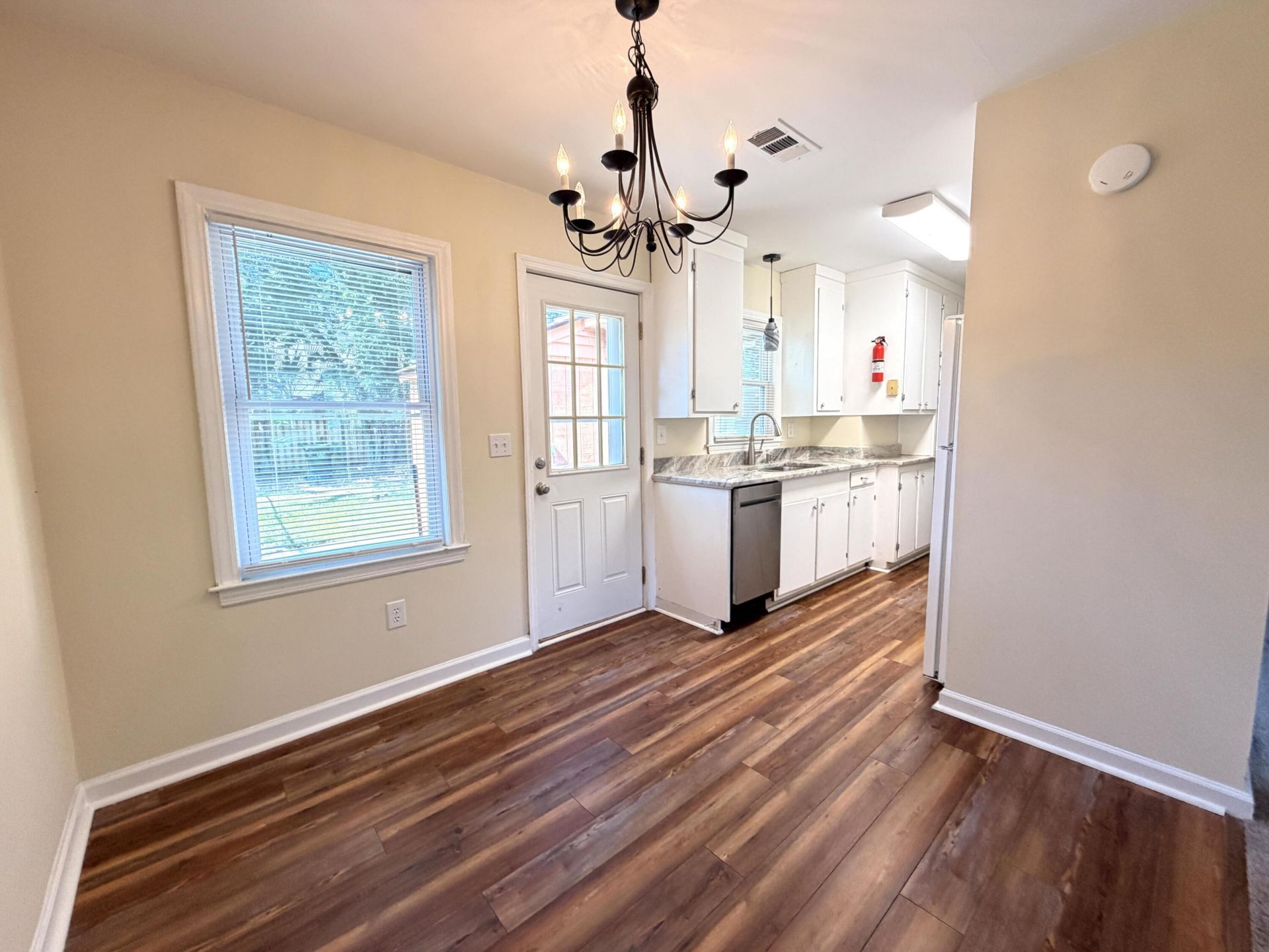 639 Windermere Boulevard Photo 5