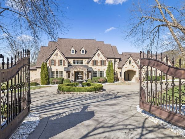 4330 N Chapel Rd , Franklin, TN 37067