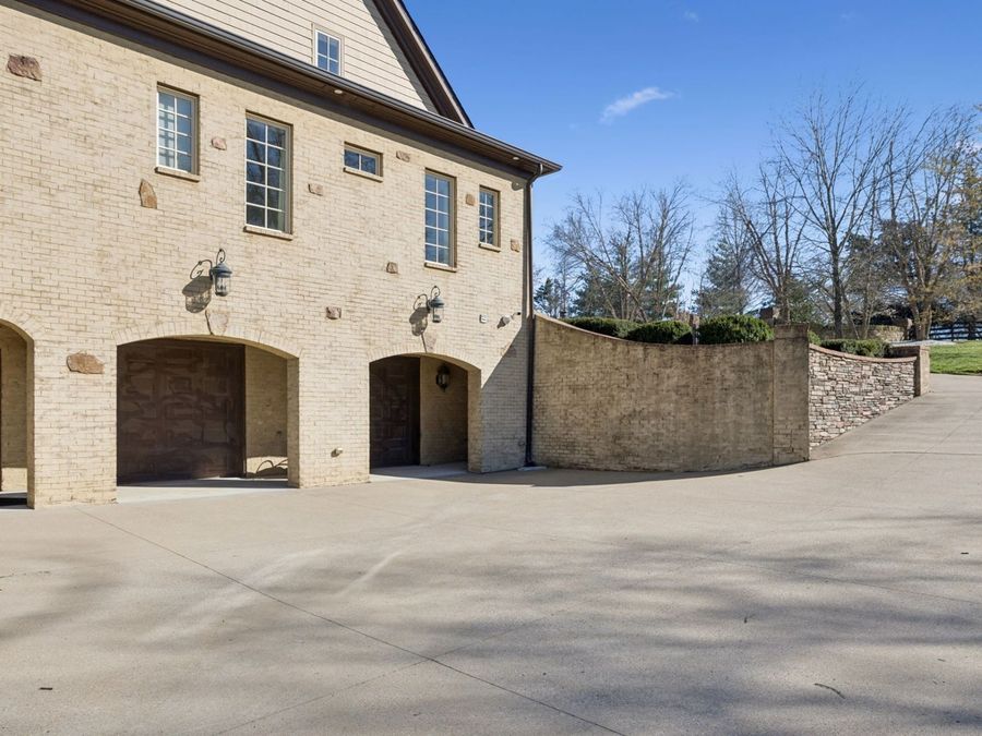 Property Image 91