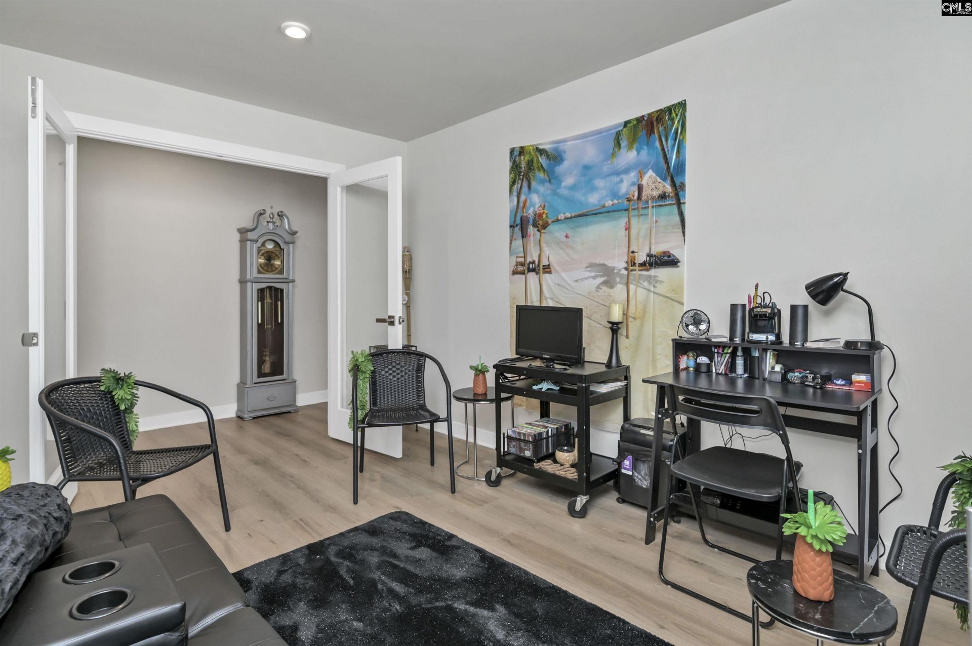 353 Switch Grass Court Photo 11