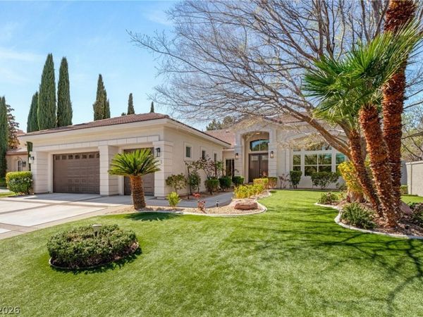 801 Aquitaine Court , Las Vegas, NV 89145