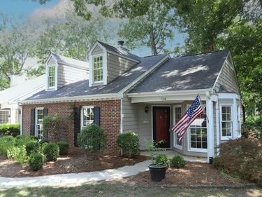1106 Cotswold Court, Raleigh, NC 27609
