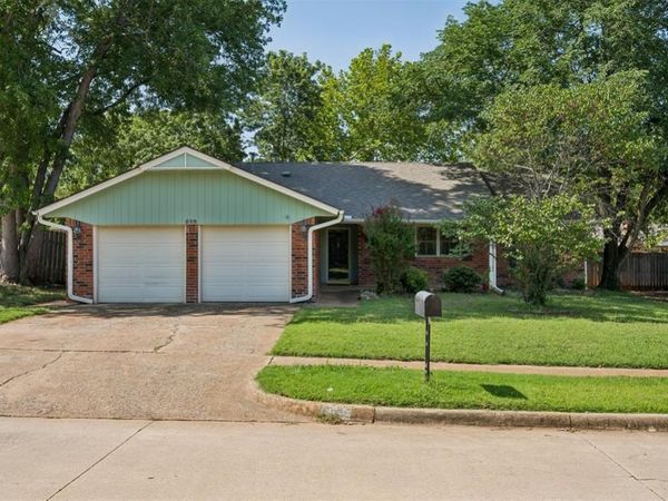 510 Leaning Elm Drive, Norman, OK 73071
