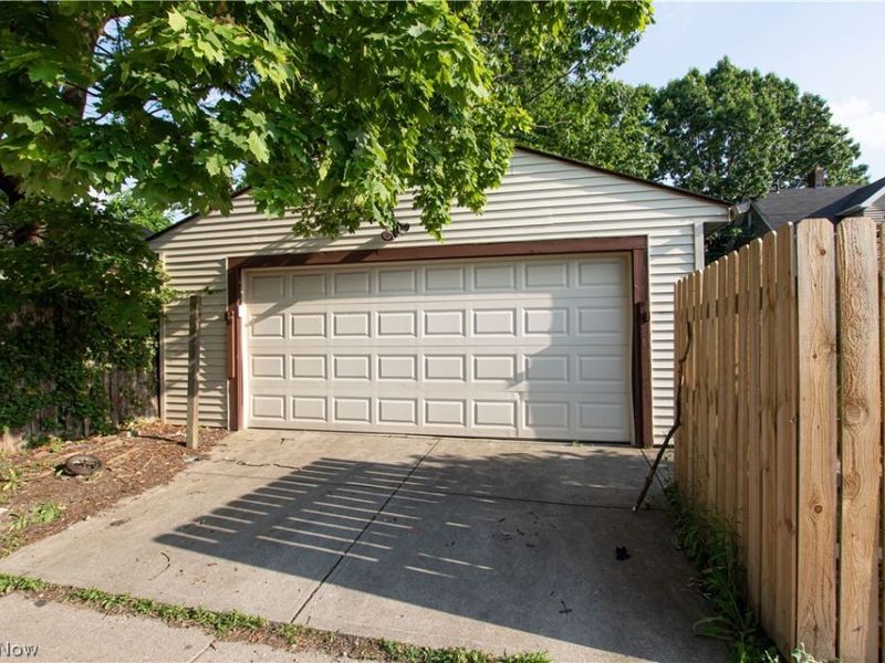 2773 E 117th Street, Cleveland, OH 44120 Photo 10