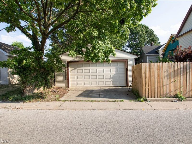 2773 E 117th Street, Cleveland, OH 44120 Photo 11