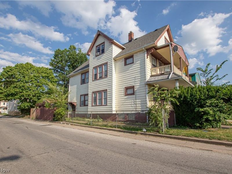 2773 E 117th Street, Cleveland, OH 44120 Photo 3
