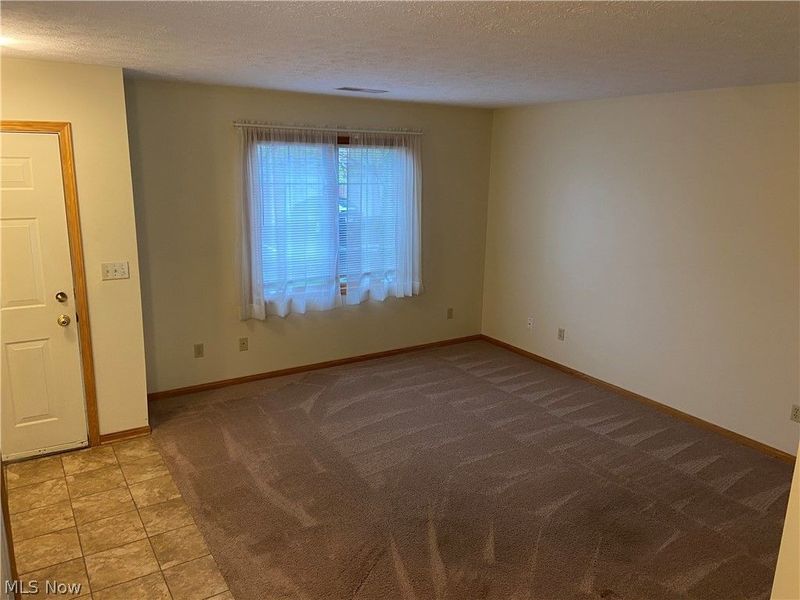 1400 Reimer Road, Unit B, Wadsworth, OH 44281 Photo 8