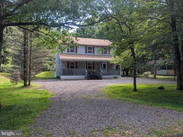 11 WYLIE CIRCLE , ALBRIGHTSVILLE, PA 18210