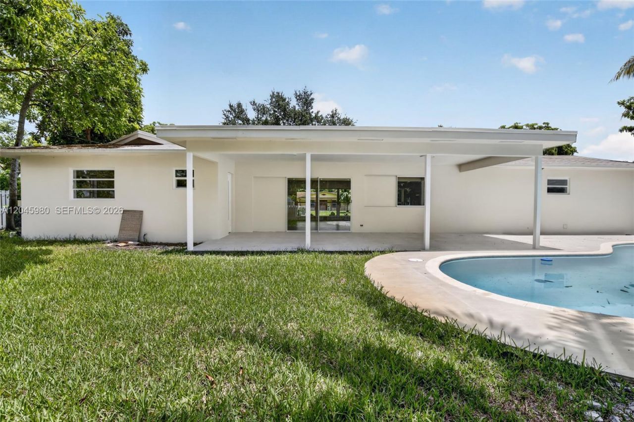 7040 NW 8th Ct, Plantation, FL 33317 Photo