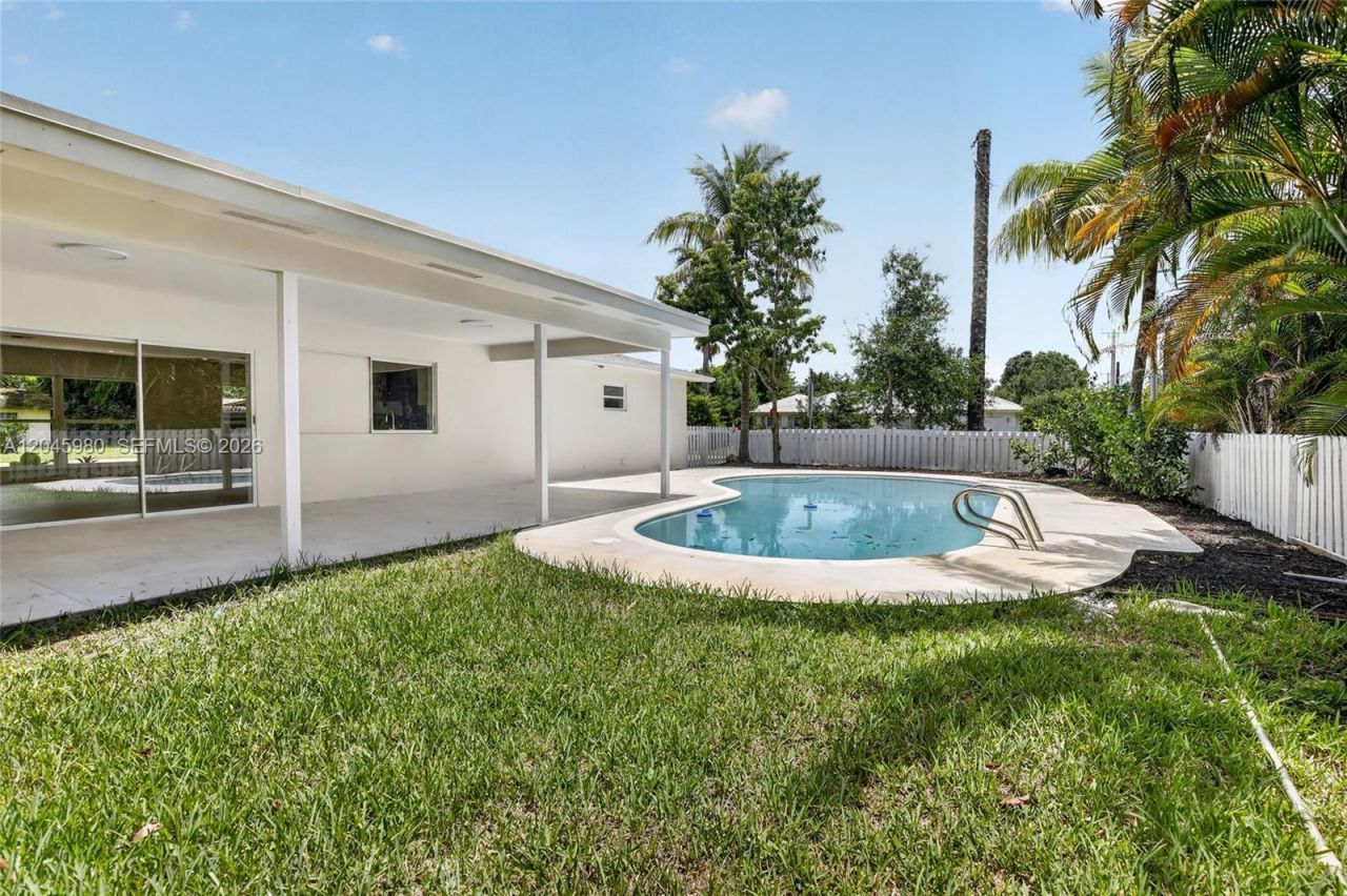 7040 NW 8th Ct, Plantation, FL 33317 Photo