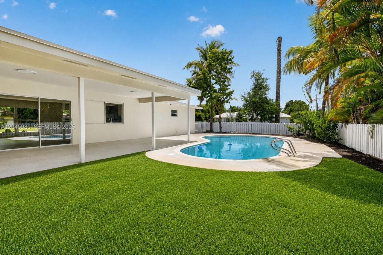 7040 NW 8th Ct, Plantation, FL 33317 Photo