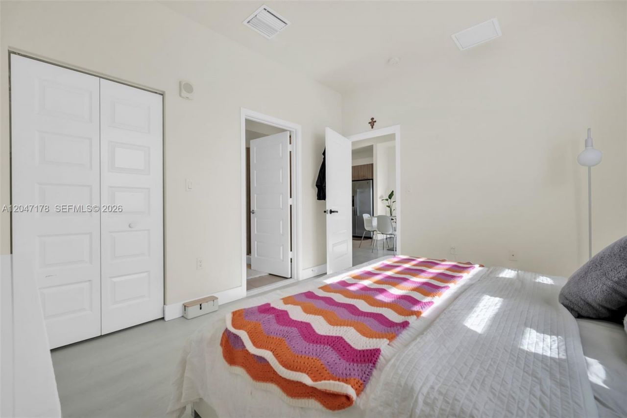 8045 NW 104th Ave , Unit 32, Doral, FL 33178 Photo