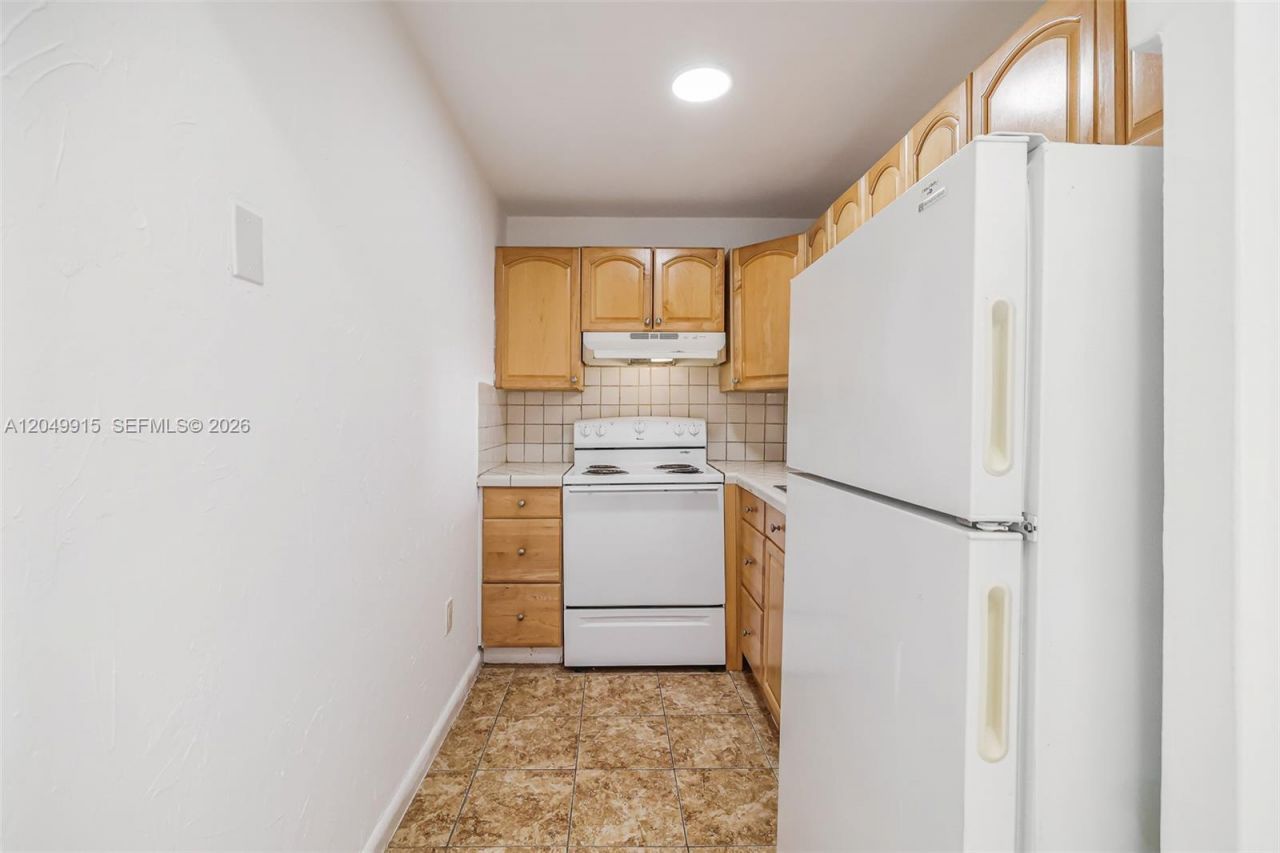 6200 W Flagler St, Unit 208, Miami, FL 33144 Photo