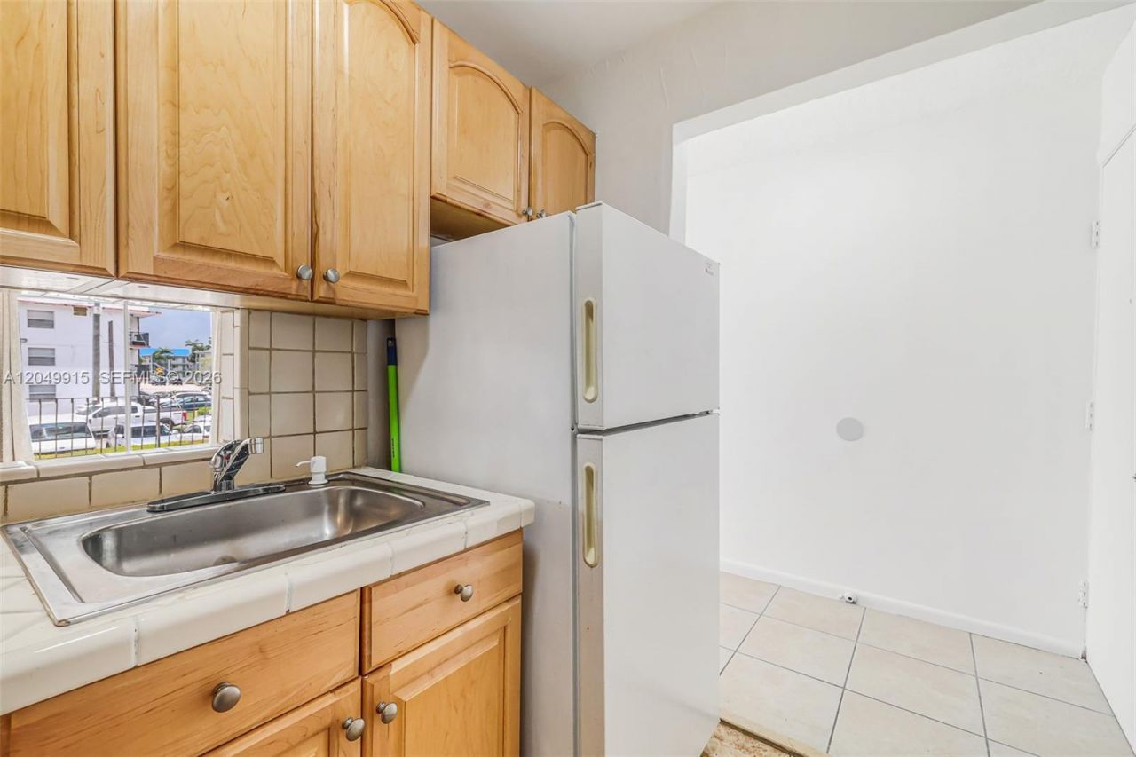 6200 W Flagler St, Unit 208, Miami, FL 33144 Photo