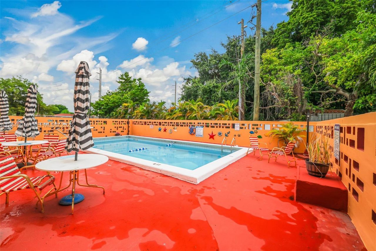 6200 W Flagler St, Unit 208, Miami, FL 33144 Photo
