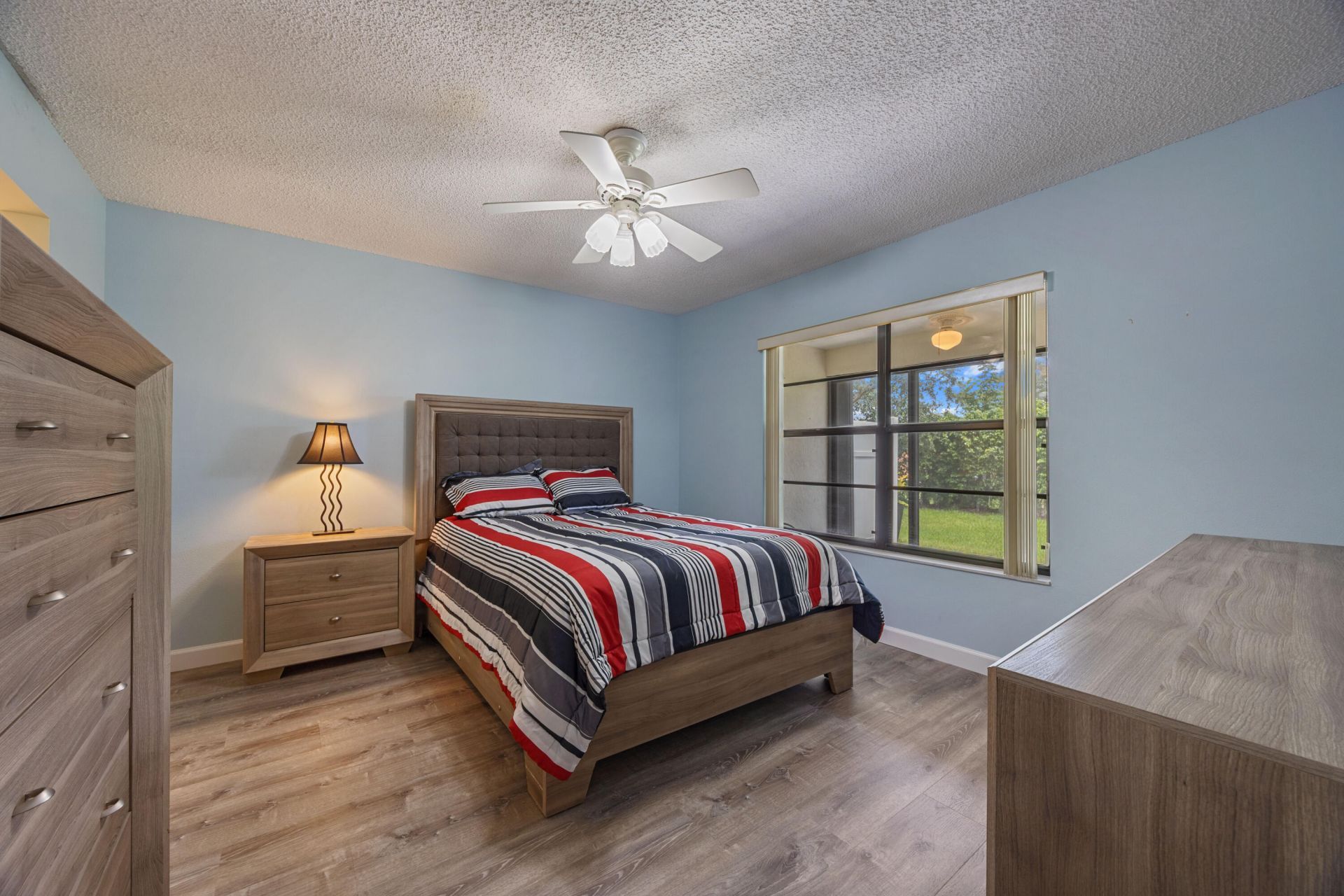 9 Ridge Pointe Drive, Unit D, Boynton Beach, FL 33435 Photo