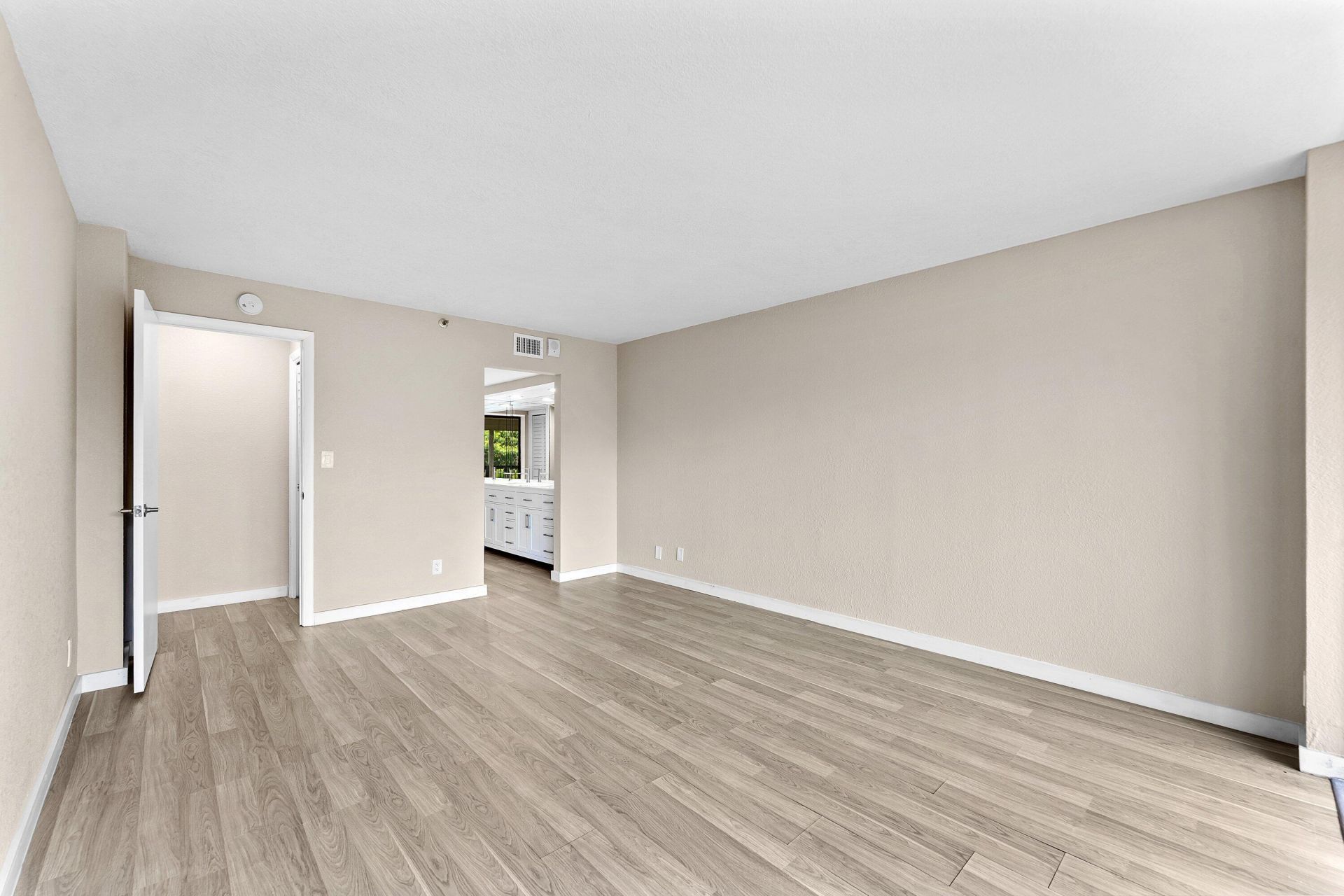 6420 Boca Del Mar Drive, Unit 207, Boca Raton, FL 33433 Photo