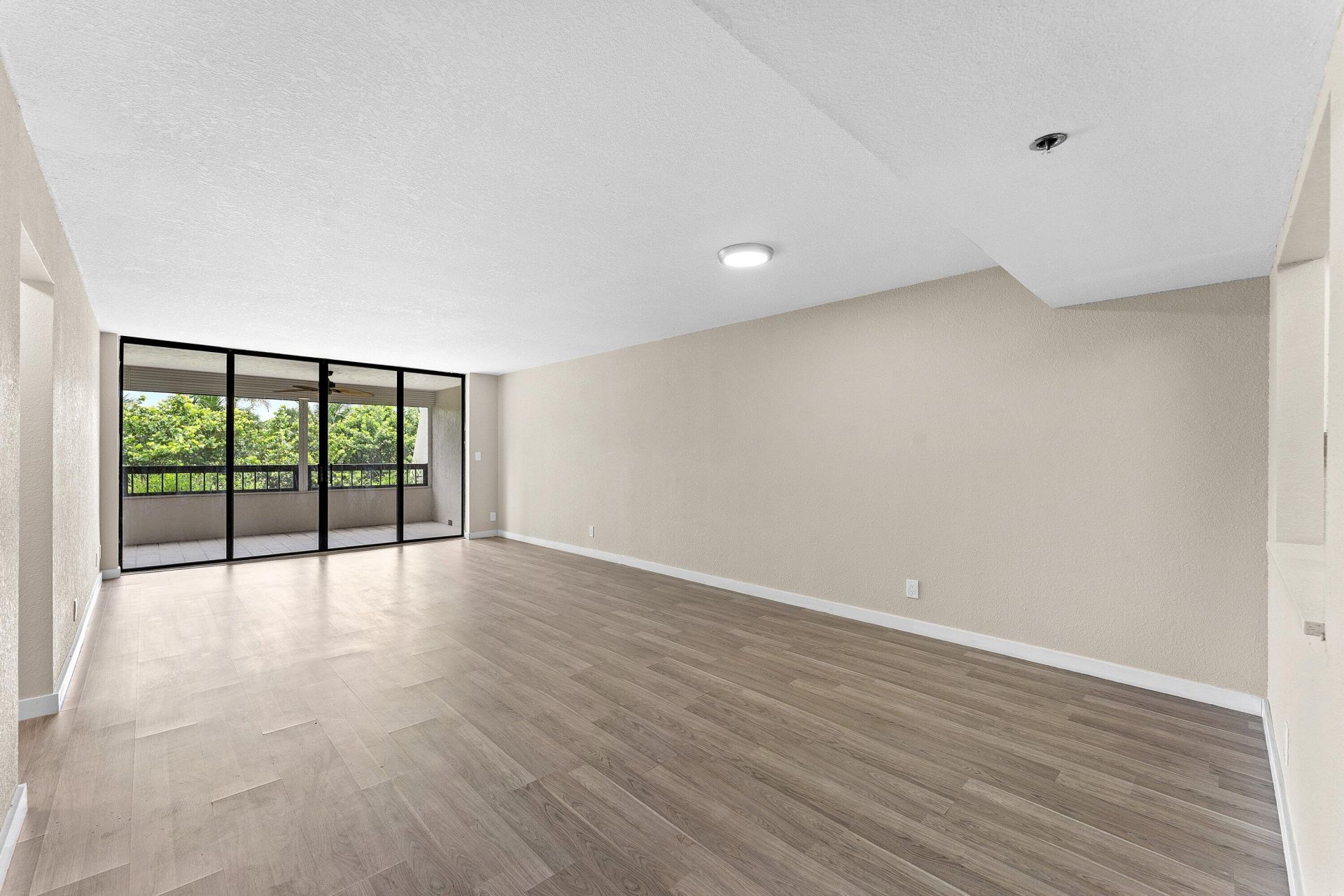 6420 Boca Del Mar Drive, Unit 207, Boca Raton, FL 33433 Photo