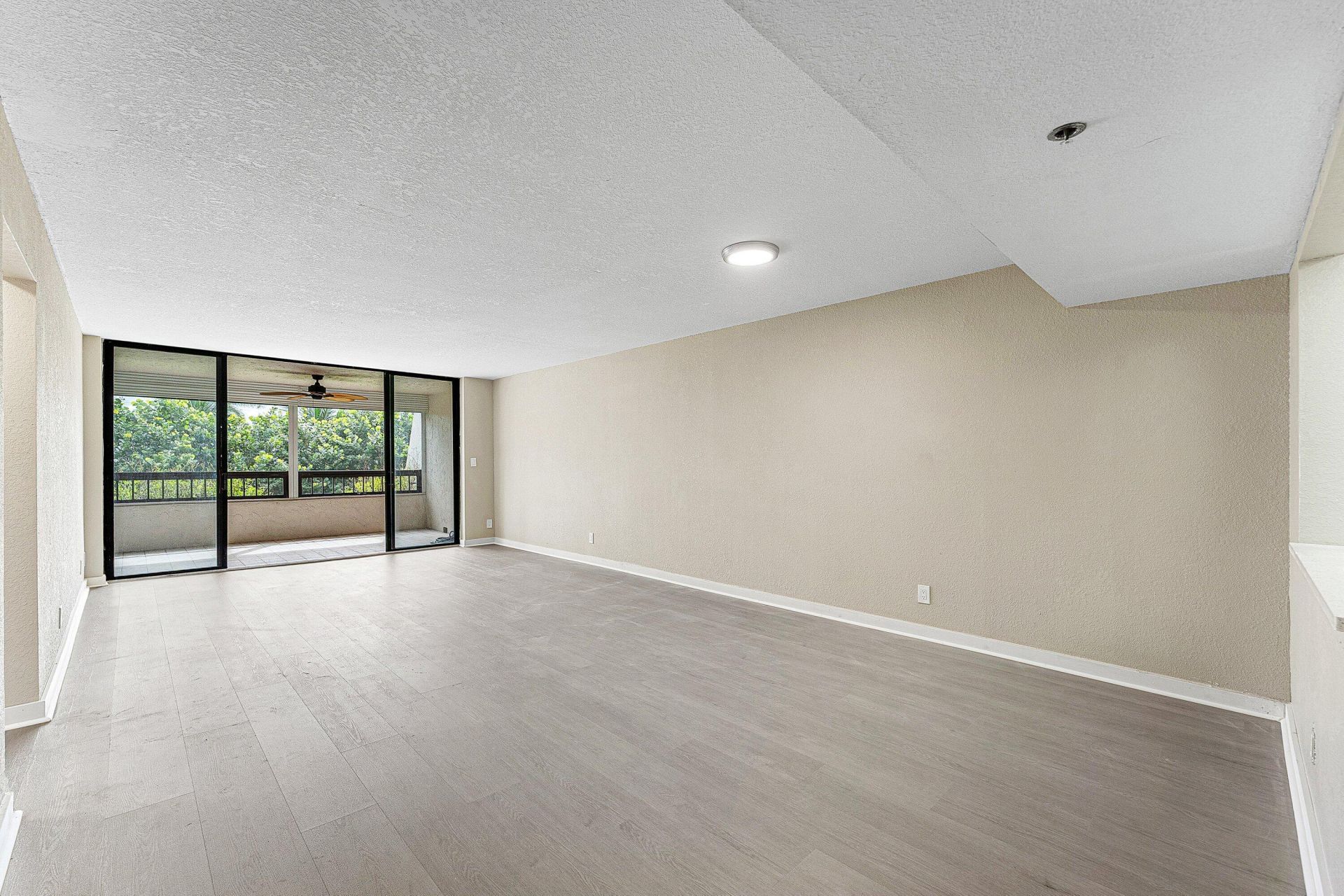 6420 Boca Del Mar Drive, Unit 207, Boca Raton, FL 33433 Photo