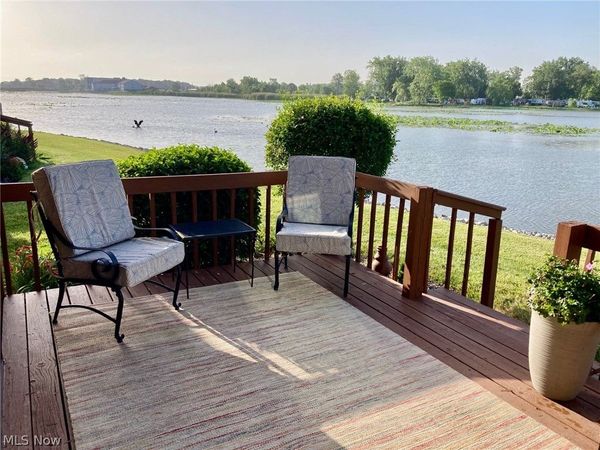 51 N Harbors End Drive , Port Clinton, OH 43452