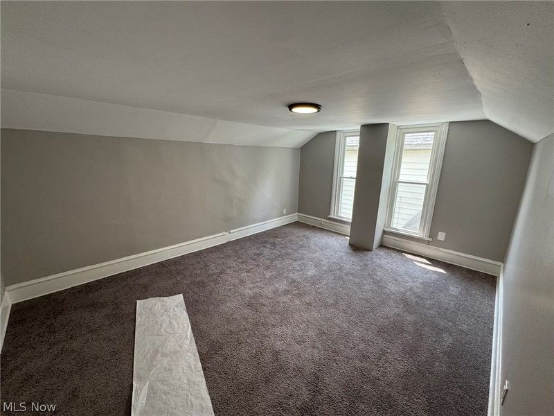 674-676 Carlysle Street, Akron, OH 44310 Photo 12