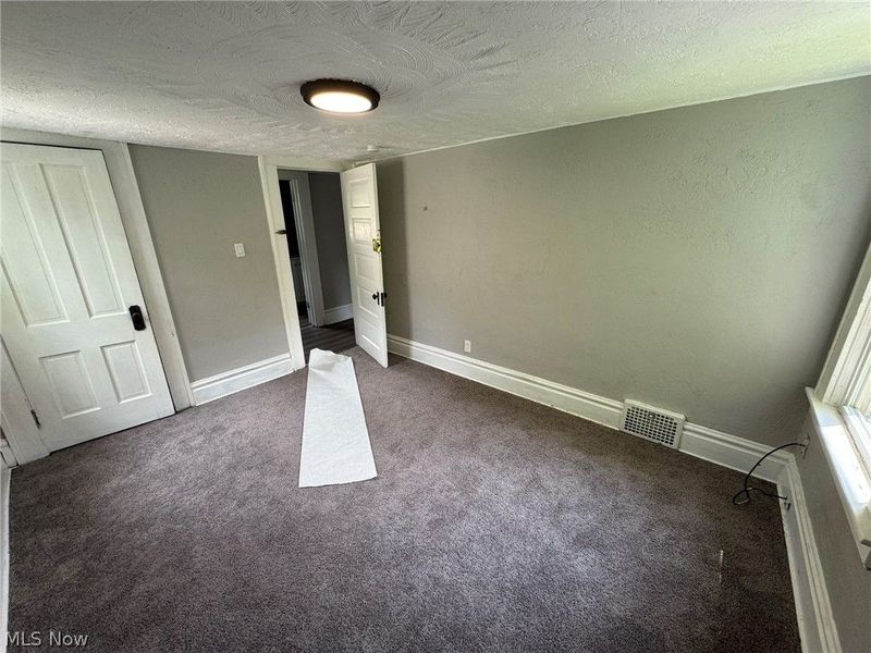 674-676 Carlysle Street, Akron, OH 44310 Photo 16