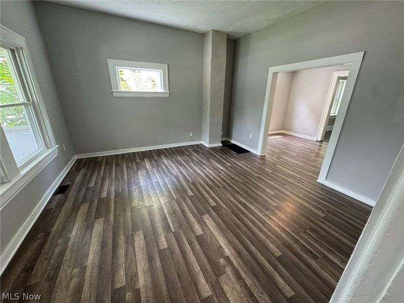 674-676 Carlysle Street, Akron, OH 44310 Photo 3