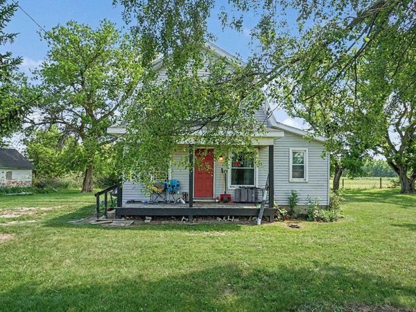 845 Baseline Road W, Mt Pleasant, MI 48858