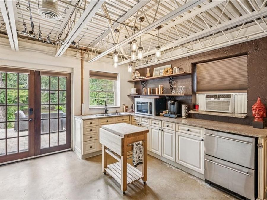 Property Image 30