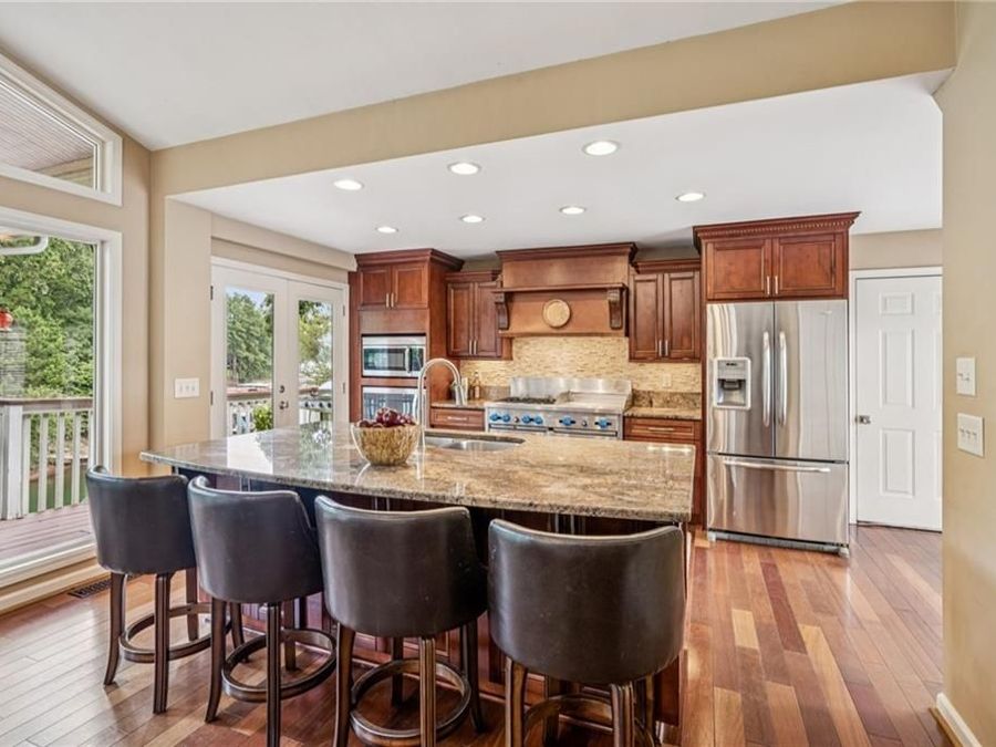 Property Image 9